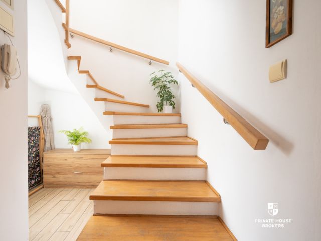 Funkcjonalny dom w zabudowie bliźniaczej – cicha, a zarazem doskonale skomunikowana Lokalizacja! - Dom - Sprzedaż - Kraków, Podgórze / Bieżanów-Prokocim