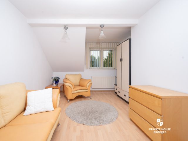 Funkcjonalny dom w zabudowie bliźniaczej – cicha, a zarazem doskonale skomunikowana Lokalizacja! - Dom - Sprzedaż - Kraków, Podgórze / Bieżanów-Prokocim