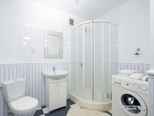 Funkcjonalny dom w zabudowie bliźniaczej – cicha, a zarazem doskonale skomunikowana Lokalizacja! - Dom - Sprzedaż - Kraków, Podgórze / Bieżanów-Prokocim