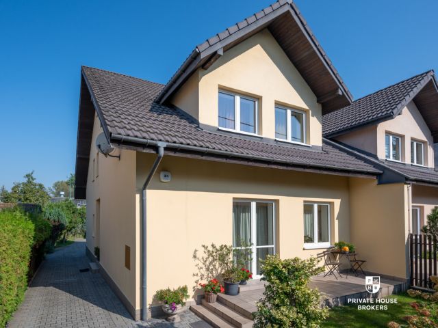 Funkcjonalny dom w zabudowie bliźniaczej – cicha, a zarazem doskonale skomunikowana Lokalizacja! - Dom - Sprzedaż - Kraków, Podgórze / Bieżanów-Prokocim