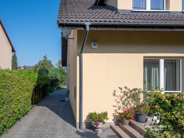 Funkcjonalny dom w zabudowie bliźniaczej – cicha, a zarazem doskonale skomunikowana Lokalizacja! - Dom - Sprzedaż - Kraków, Podgórze / Bieżanów-Prokocim