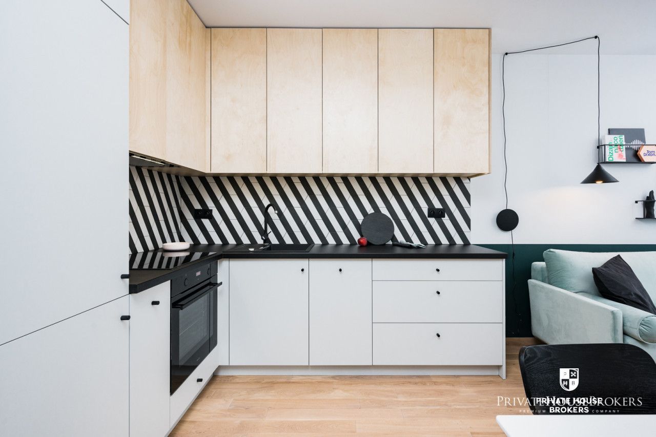 Comfortable one bedroom apartment at Prandoty street - Apartment - Sale - Kraków, Śródmieście