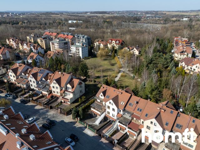 Dom 398 m2 z potencjałem okolice Serenady | 8 arów - Dom - Sprzedaż - Kraków, Nowa Huta / Mistrzejowice