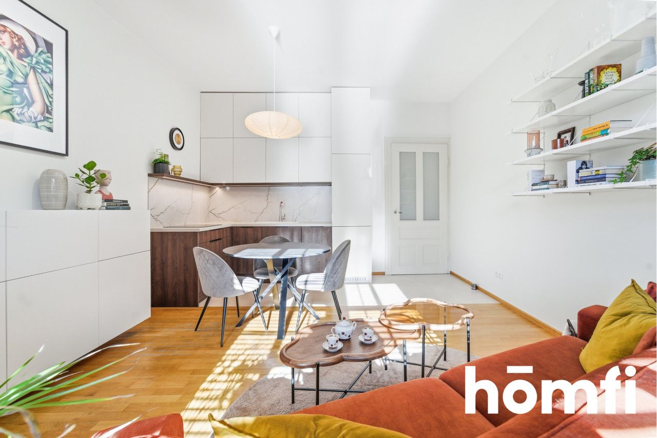 A CHARMING APARTMENT IN BIELSKO-BIALA - Квартира - Продаж - Bielsko-Biała, Śródmieście