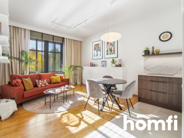 A CHARMING APARTMENT IN BIELSKO-BIALA - Квартира - Продаж - Bielsko-Biała, Śródmieście