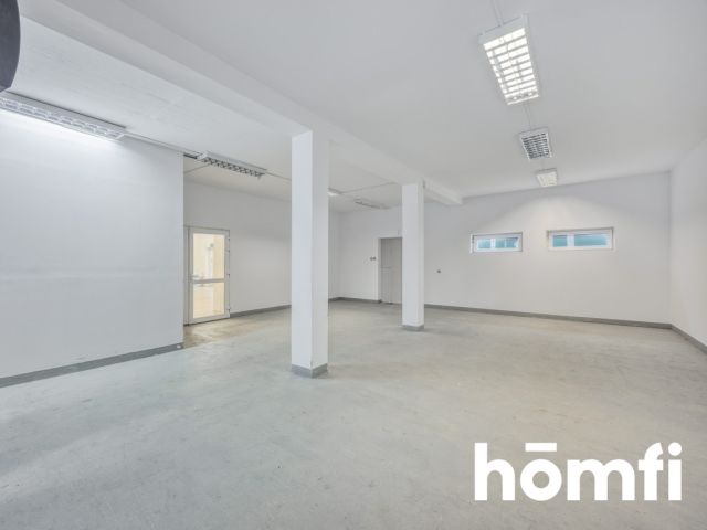 Commercial–Warehouse–Office Property - Łańcut - 338 m2 - Комерційне приміщення - Продаж - Łańcucki, Łańcut