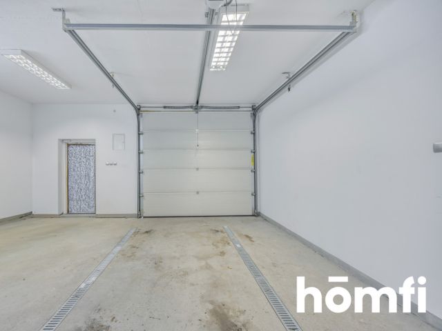 Commercial–Warehouse–Office Property - Łańcut - 338 m2 - Комерційне приміщення - Продаж - Łańcucki, Łańcut