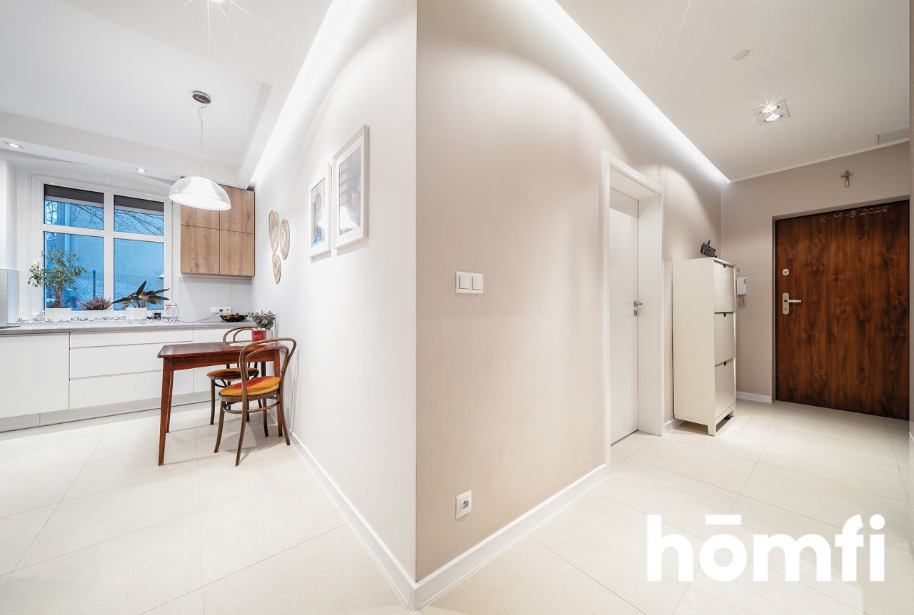 SPACIOUS GROUND FLOOR APARTMENT NEAR KASPROWICZ PARK - Apartment - Sale - Poznań, Grunwald / Łazarz