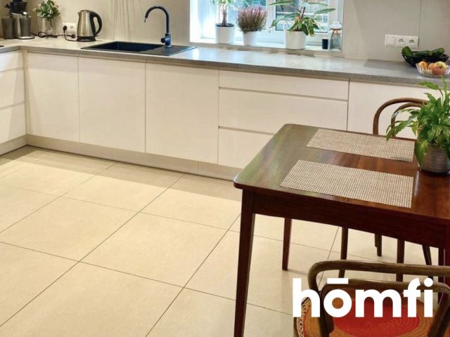 PRZESTRONNE MIESZKANIE NA PARTERZE PRZY PARKU KASPROWICZA - Mieszkanie - Sprzedaż - Poznań, Grunwald / Łazarz