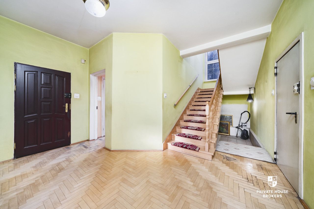 House for renovation on 10 acres plot - perfect location - Księcia Józefa street - House - Sale - Kraków, Krowodrza / Bielany