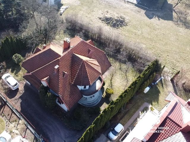 House for renovation on 10 acres plot - perfect location - Księcia Józefa street - House - Sale - Kraków, Krowodrza / Bielany