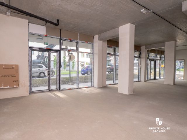 Commercial space for sell 157 sqm Powstańców street - Комерційне приміщення - Продаж - Kraków, Nowa Huta