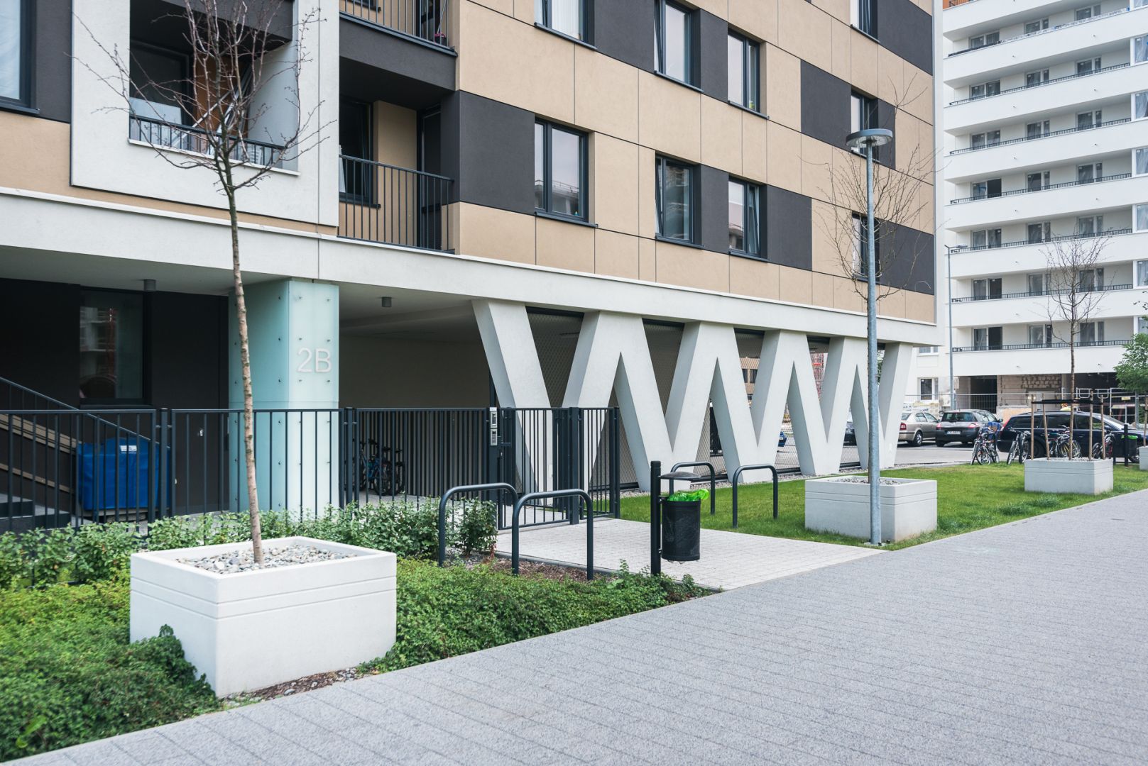 FOR RENT!! SPACIOUS STUDIO WITH A GARDEN Additionally, a parking space included / AVIA / CZYŻYNY - Квартира - Оренда - Kraków, Nowa Huta / Czyżyny