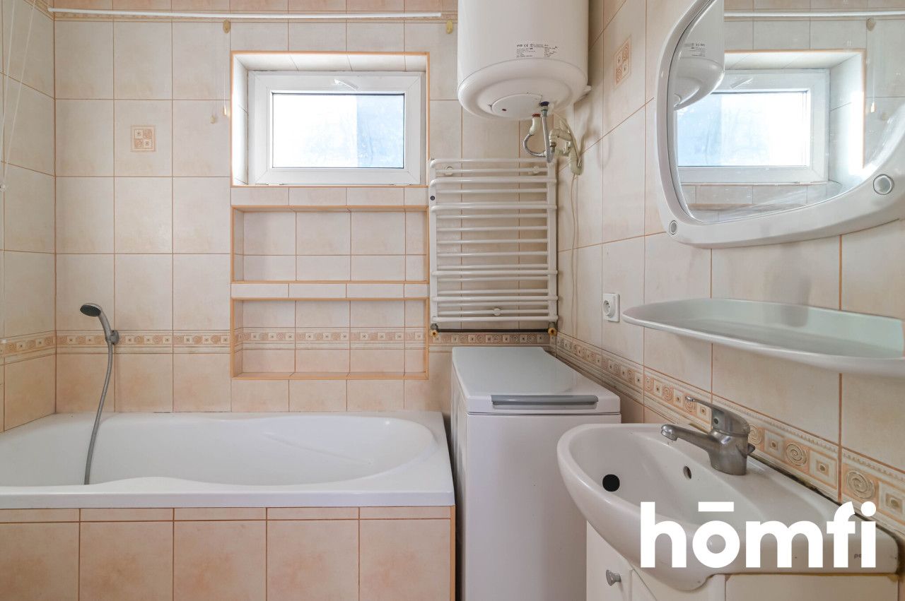 House in Nowy Dwór Gdański, 4 apartments, 240 m² - Дім - Продаж - Nowodworski, Nowy Dwór Gdański