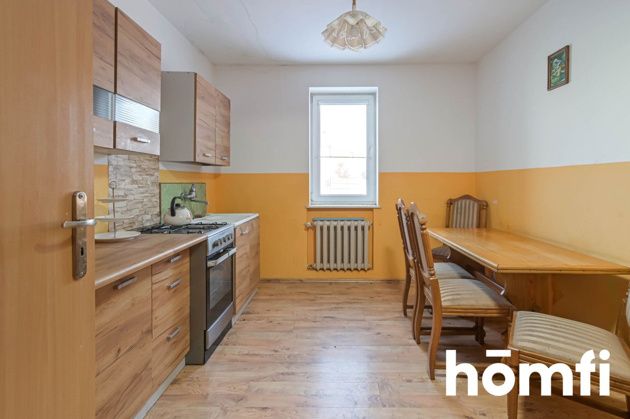 House in Nowy Dwór Gdański, 4 apartments, 240 m² - Дім - Продаж - Nowodworski, Nowy Dwór Gdański