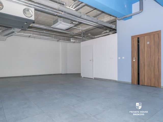 Retail space 116 sqm Dąbrowskiego street - Commercial premises - Rent - Kraków, Podgórze