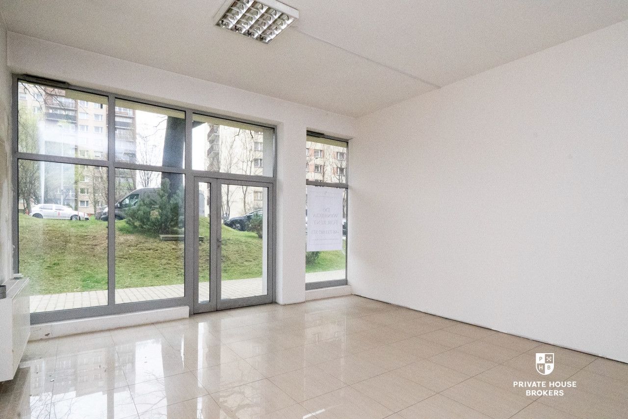 Commercial space for rent Walerego Sławka street 45 sqm - Commercial premises - Rent - Kraków, Podgórze / Bonarka
