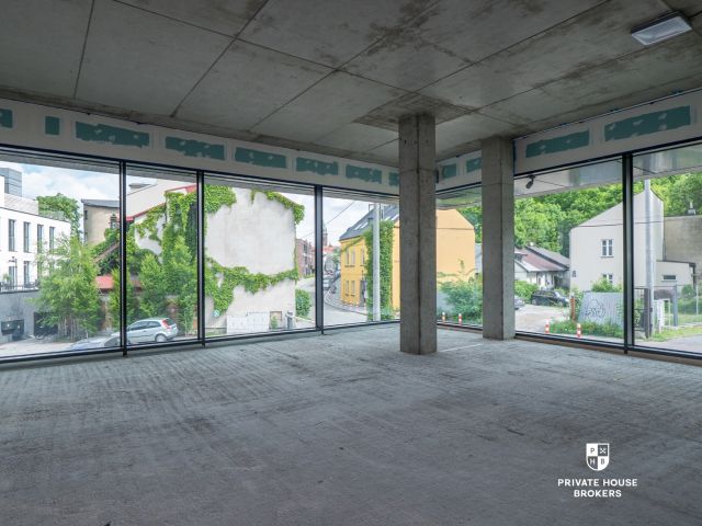 Commercial space Zamoyskiego 183 sqm - Commercial premises - Rent - Kraków, Podgórze