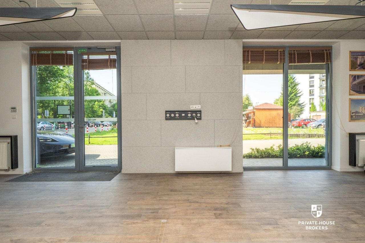 Lokal handlowo- usługowy Krasickiego 57 mkw - Lokal użytkowy - Wynajem - Kraków, Podgórze