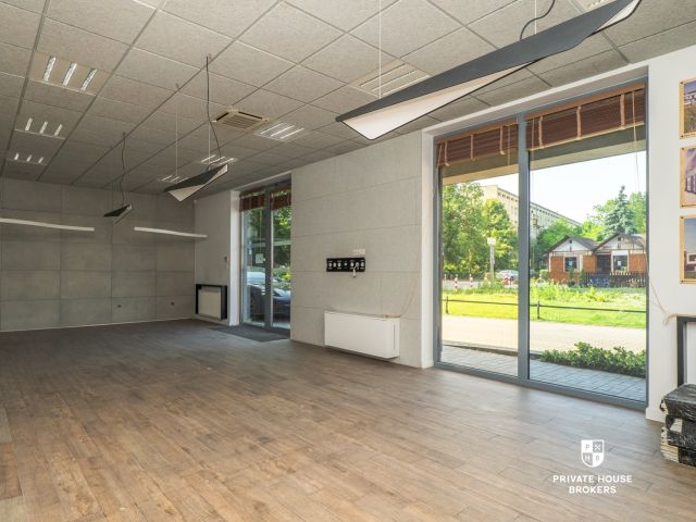 Lokal handlowo- usługowy Krasickiego 57 mkw - Lokal użytkowy - Wynajem - Kraków, Podgórze