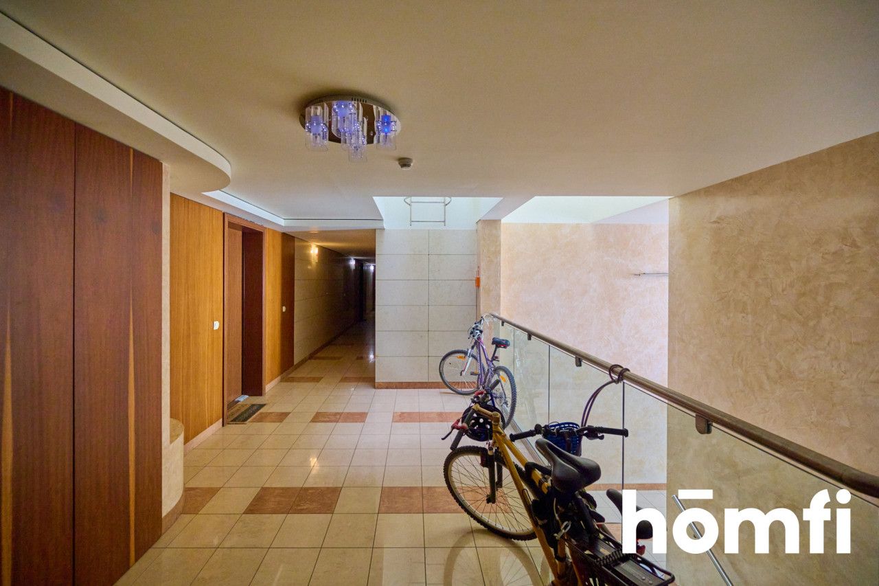 Narożne, klimatyczne, przestronne, z dużym tarasem - Mieszkanie - Sprzedaż - Wrocław, Krzyki / Wojszyce