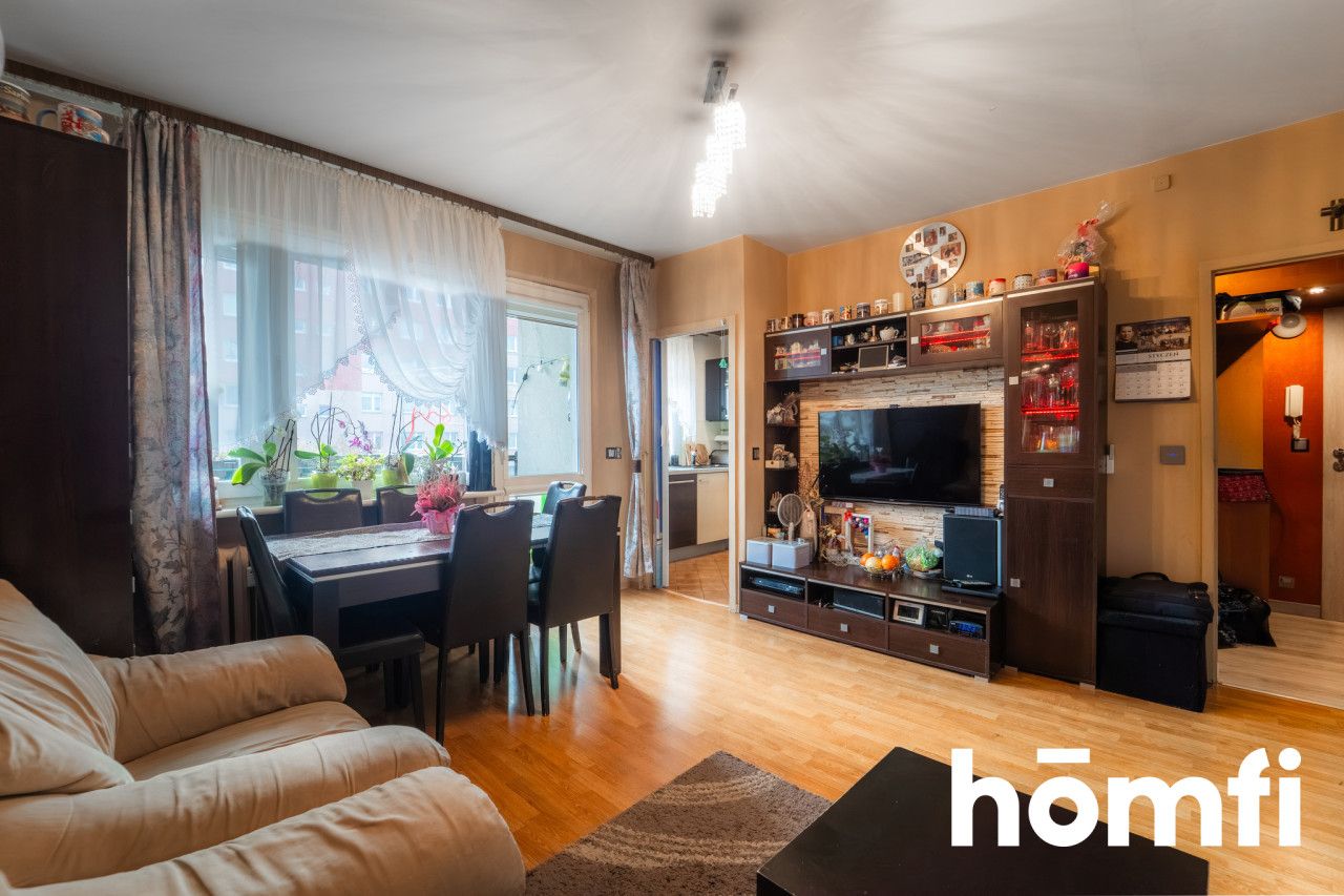 3-room apartment on Karpackie estate, Bielsko-Biała, with panoramic views - Apartment - Sale - Bielsko-Biała, Kamienica
