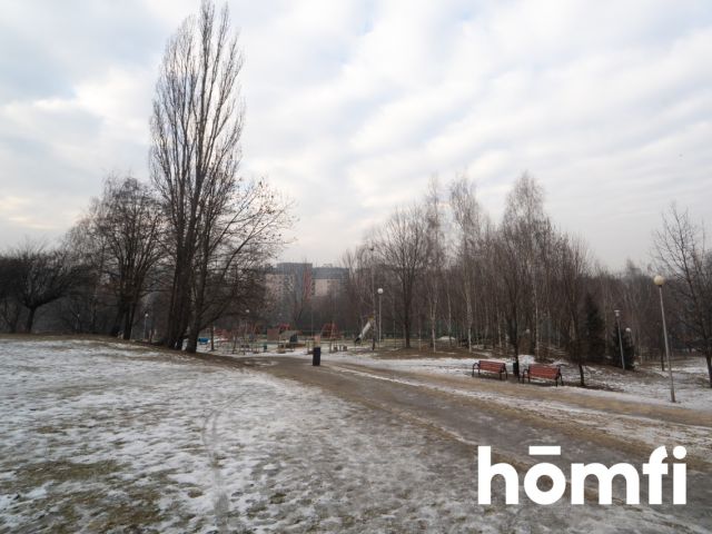 3-room apartment on Karpackie estate, Bielsko-Biała, with panoramic views - Квартира - Продаж - Bielsko-Biała, Kamienica