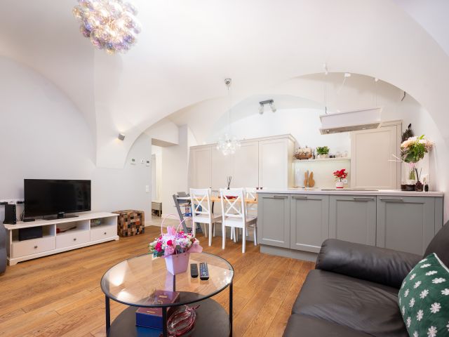 Dwupokojowe do wejścia w kompleksie Angel Wawel - Mieszkanie - Sprzedaż - Kraków, Śródmieście / Stare Miasto