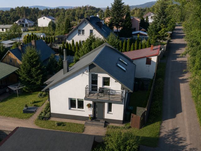 Detached house next to the forest - Дім - Продаж - Kielce, Posłowice