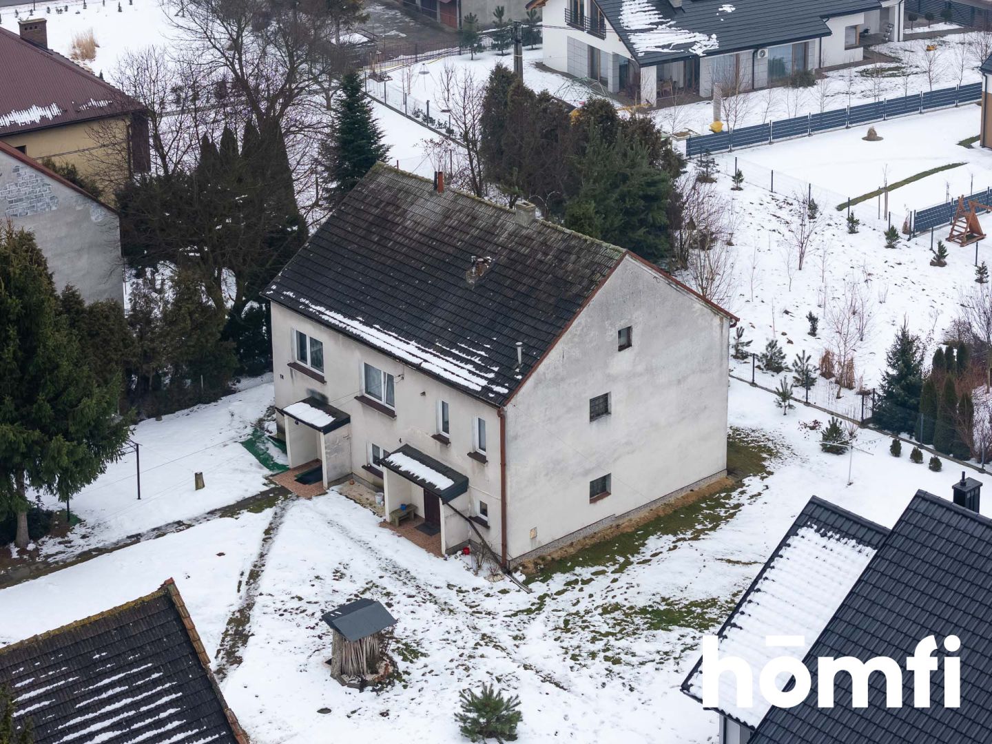 SINGLE-FAMILY HOUSE IN A QUIET NEIGHBORHOOD IN NEED OF RENOVATION - Дім - Продаж - Wielicki, Niepołomice