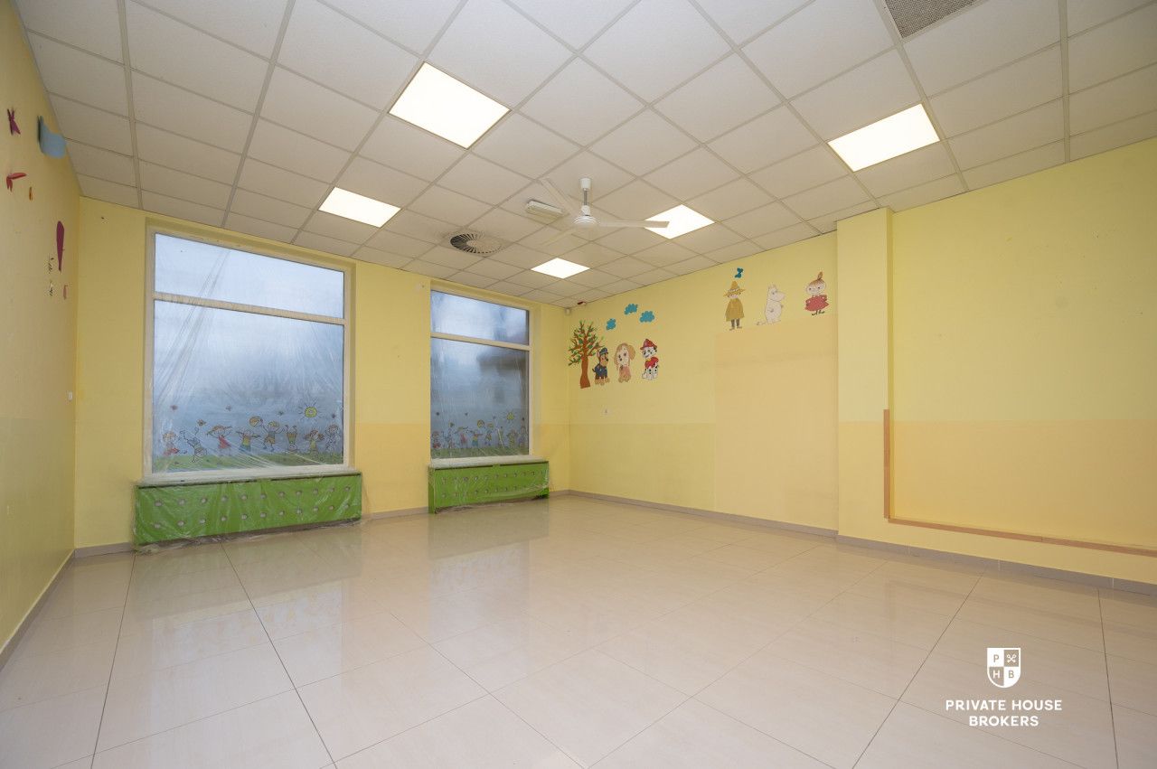 Funkcjonalny lokal na sprzedaż z witryną w Zabierzowie - Lokal użytkowy - Sprzedaż - Krakowski, Zabierzów