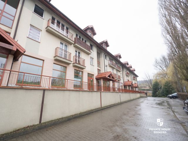 Funkcjonalny lokal na sprzedaż z witryną w Zabierzowie - Lokal użytkowy - Sprzedaż - Krakowski, Zabierzów