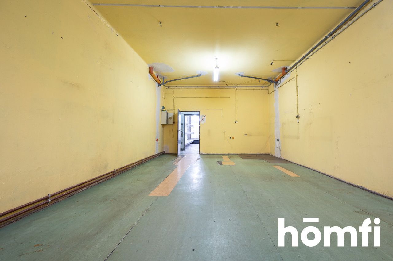 161m2 premises, at busy street with a shop window, Legionów Street - Commercial premises - Sale - Wadowicki, Wadowice