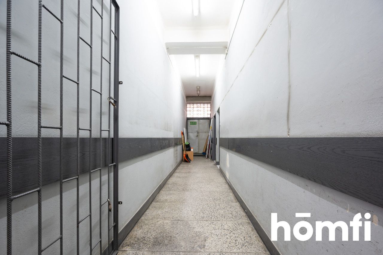 161m2 premises, at busy street with a shop window, Legionów Street - Commercial premises - Sale - Wadowicki, Wadowice