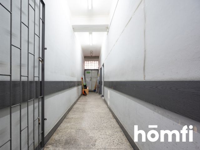 Lokal 161m2, ruchliwa ulica z witryną ul. Legionów - Lokal użytkowy - Sprzedaż - Wadowicki, Wadowice