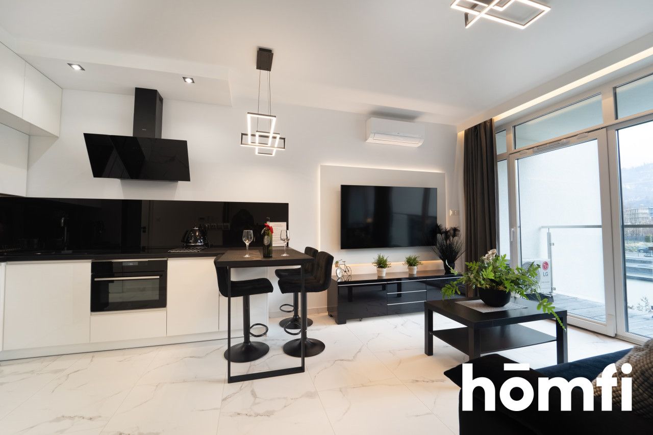 Apartament 41m2 pod Dębowcem z widokiem na góry - Mieszkanie - Sprzedaż - Bielsko-Biała, Kamienica