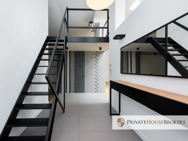 Spacious 2-bedroom apartment with the view of the Wawel Castle - Квартира - Оренда - Kraków, Śródmieście / Stare Miasto