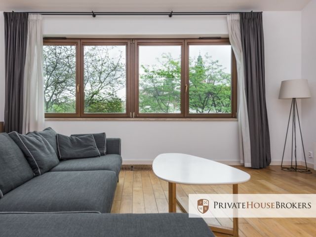 Spacious 2-bedroom apartment with the view of the Wawel Castle - Квартира - Оренда - Kraków, Śródmieście / Stare Miasto