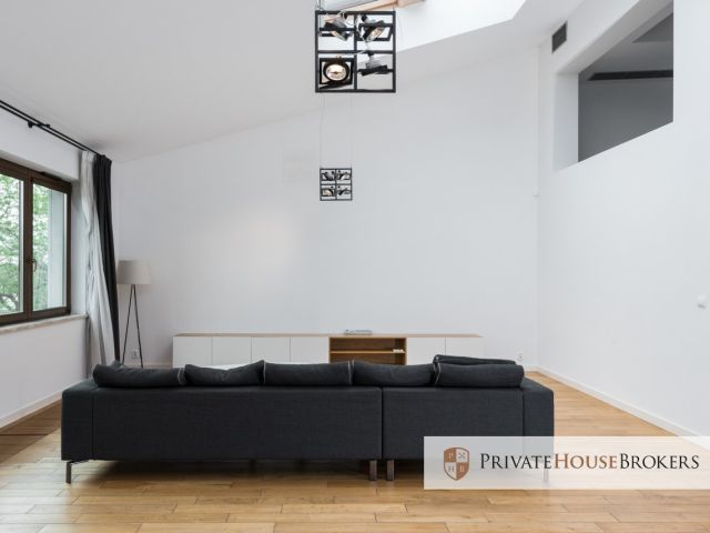 Spacious 2-bedroom apartment with the view of the Wawel Castle - Квартира - Оренда - Kraków, Śródmieście / Stare Miasto