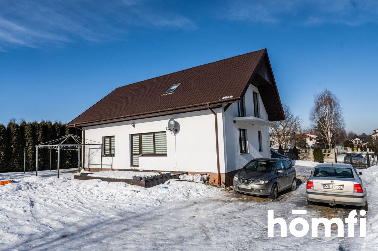 Spacious house in Kierzków, Radom, for sale - Дім - Продаж - Radom, Kierzków