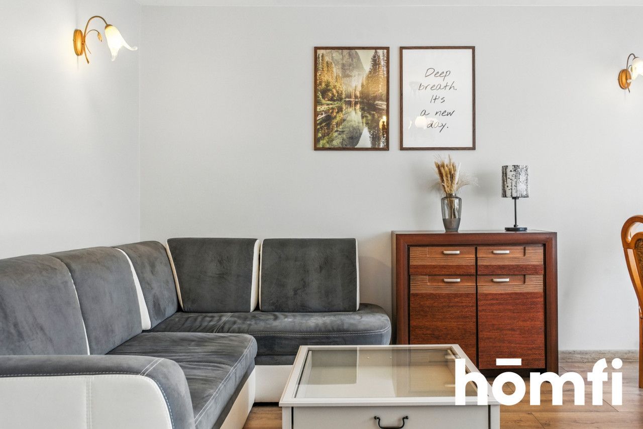 Comfortable and Well-Maintained Apartment in Mysłowice - Квартира - Продаж - Mysłowice, Brzęczkowice