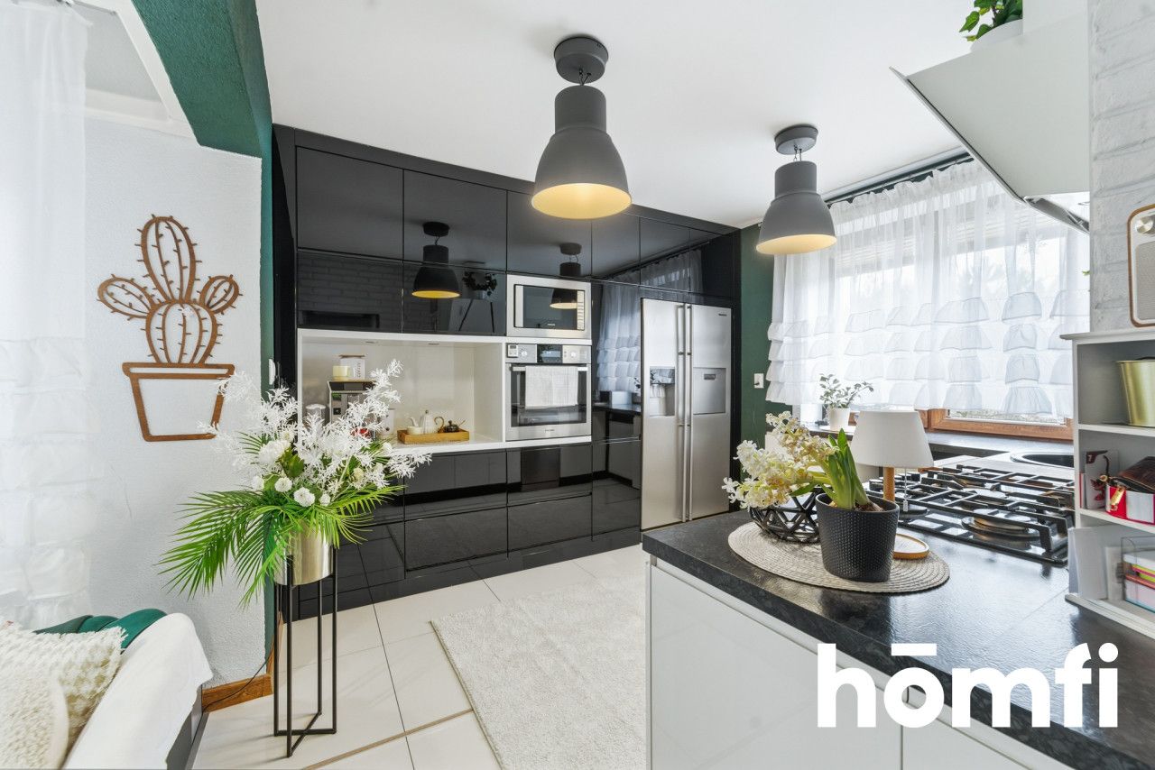 WYJĄTKOWY DOM Z PIĘKNYM OGRODEM W JAWORZNIE - Dom - Sprzedaż - Jaworzno, Długoszyn