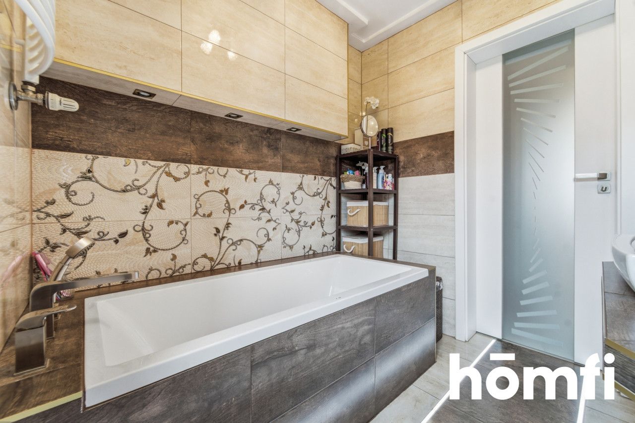 WYJĄTKOWY DOM Z PIĘKNYM OGRODEM W JAWORZNIE - Dom - Sprzedaż - Jaworzno, Długoszyn