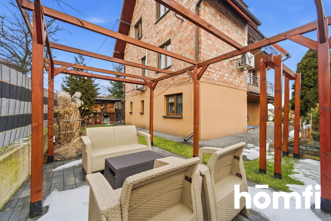 WYJĄTKOWY DOM Z PIĘKNYM OGRODEM W JAWORZNIE - Dom - Sprzedaż - Jaworzno, Długoszyn