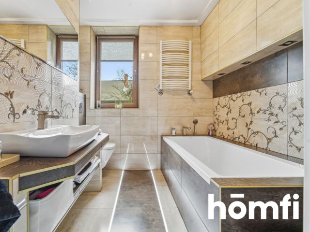 WYJĄTKOWY DOM Z PIĘKNYM OGRODEM W JAWORZNIE - Dom - Sprzedaż - Jaworzno, Długoszyn