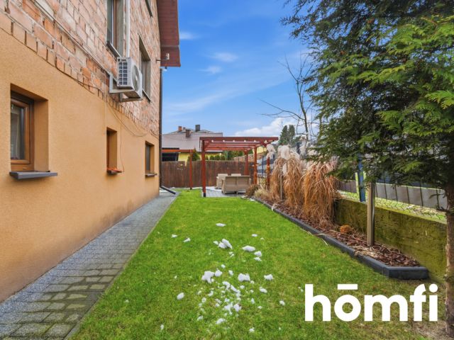 WYJĄTKOWY DOM Z PIĘKNYM OGRODEM W JAWORZNIE - Dom - Sprzedaż - Jaworzno, Długoszyn