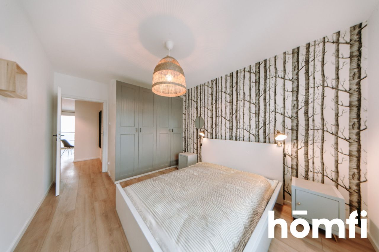 For rent immediately: a quiet, top-floor apartment with a large balcony and an underground parking spot included in the price. - Квартира - Оренда - Toruń, Jakubskie Przedmieście