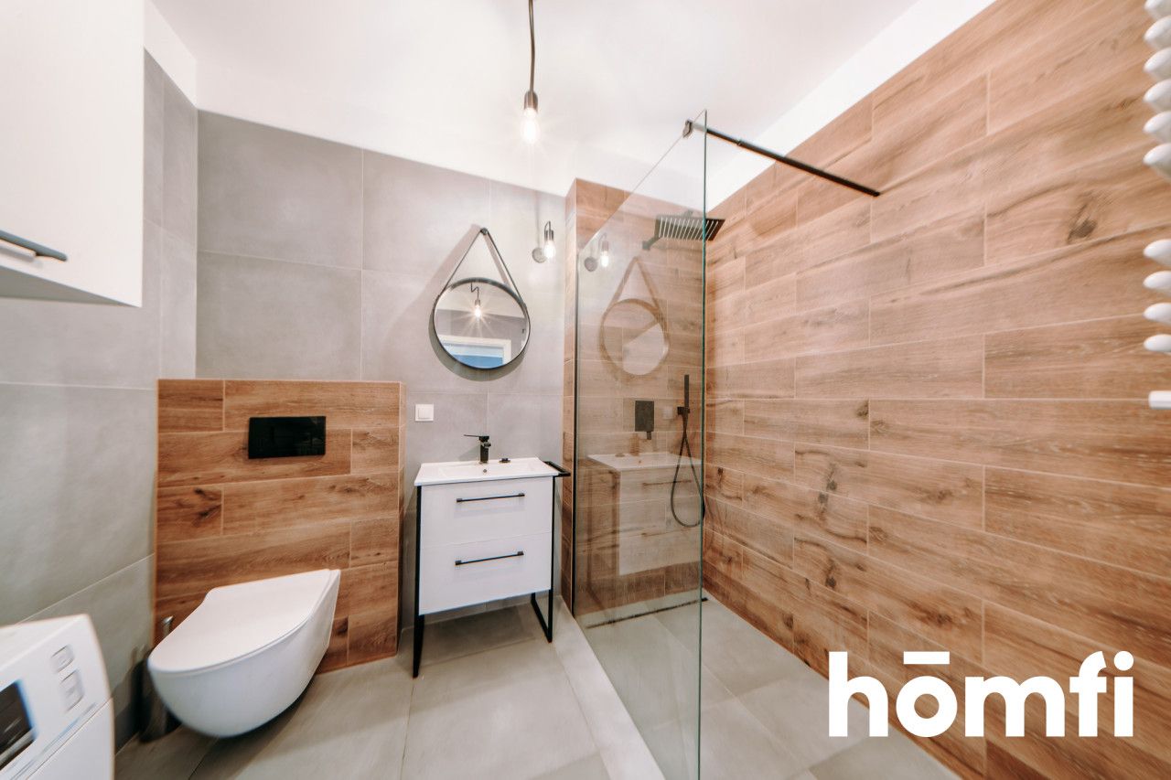 For rent immediately: a quiet, top-floor apartment with a large balcony and an underground parking spot included in the price. - Квартира - Оренда - Toruń, Jakubskie Przedmieście