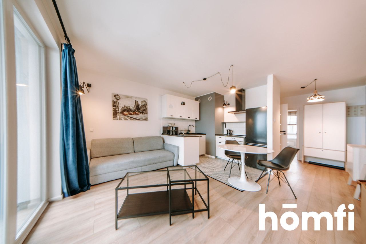 For rent immediately: a quiet, top-floor apartment with a large balcony and an underground parking spot included in the price. - Квартира - Оренда - Toruń, Jakubskie Przedmieście