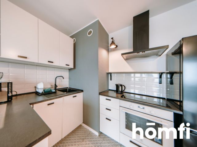 For rent immediately: a quiet, top-floor apartment with a large balcony and an underground parking spot included in the price. - Квартира - Оренда - Toruń, Jakubskie Przedmieście